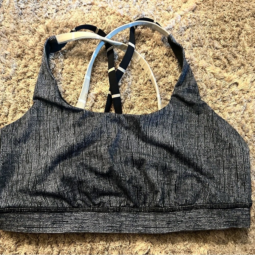Size 10 Lululemon sports bra